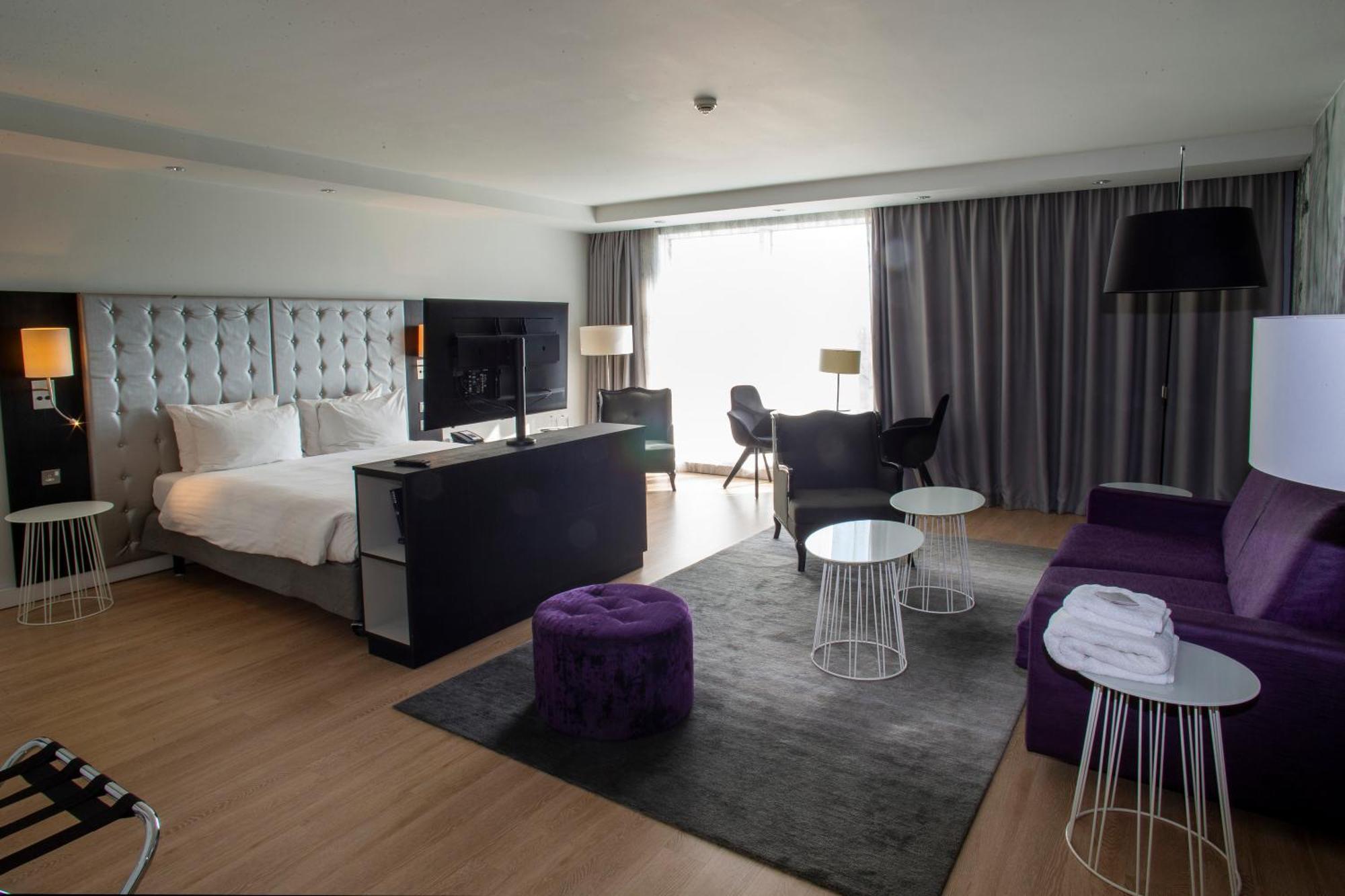 Radisson Blu Hotel East Midlands Airport 캐슬 도닝턴 외부 사진