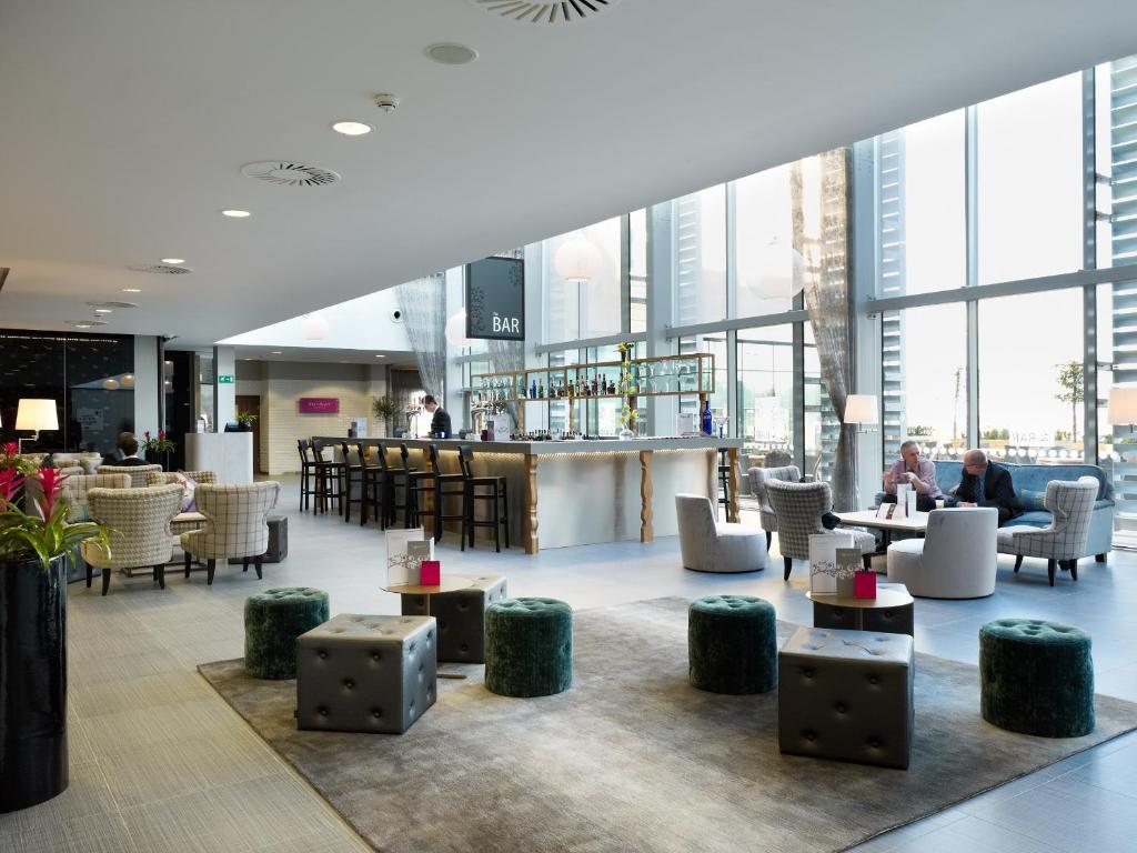 Radisson Blu Hotel East Midlands Airport 캐슬 도닝턴 외부 사진